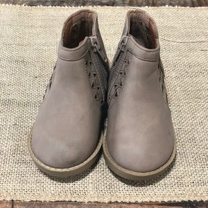 Kids Tan Booties size 6